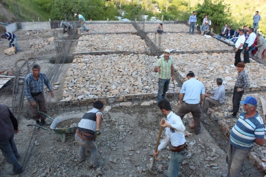 Batman Sason Gürgenli Köyünde İmece Usulü Taziye Evi İnşa Ediliyor
