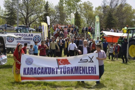 Kırşehir Mucur'da Dördüncü Karacakurt Şenlikleri Geleneksel Oyunlarla Gerçekleşti