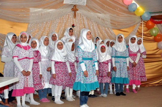 Şanlıurfa Akçakale'de Suriyeli Çocuklardan Dini Etkinlik
