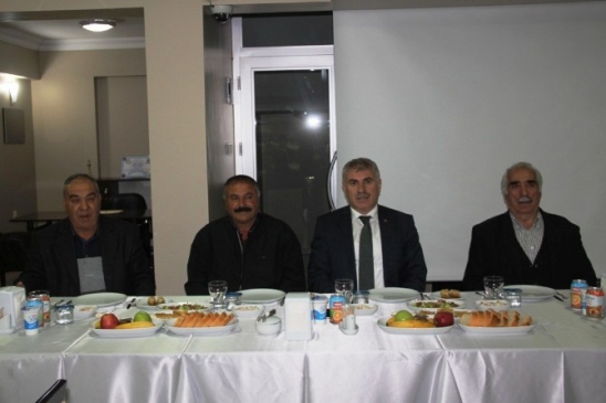 Bayburt'ta Başkan Mete Memiş, Mahalle Muhtarlarıyla Buluştu