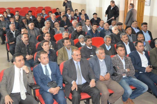 Kağızman'da Çiftçilere Yönelik Tarım ve Kırsal Kalkınma Toplantısı Yapıldı