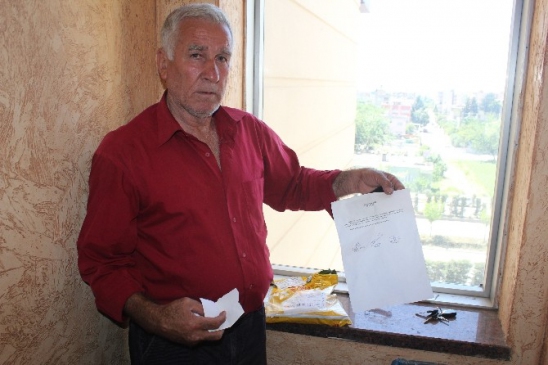 Hatay Payas'ta Cep Telefonu Kazandım Dedi, Parfüm Ve Seccade Geldi