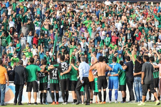 Denizli Merkezefendi'de Denizlispor, Manisaspor'u Yendi ve Moraller Yükseldi