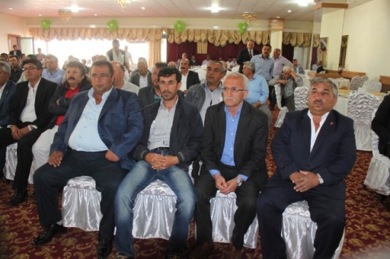 Afyonkarahisar Dinar'da AK Parti Milletvekili Adayları Muhtarlarla Bir Araya Geldi