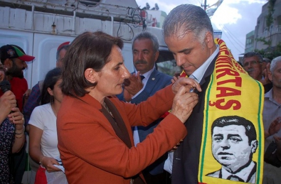 Adıyaman'da Eski CHP İl Başkanı Bilal Doğan, HDP'ye Katıldı
