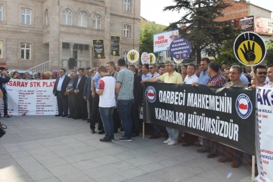 Aksaray'da Mursi'ye Yönelik İdam Kararına Protesto Düzenlendi