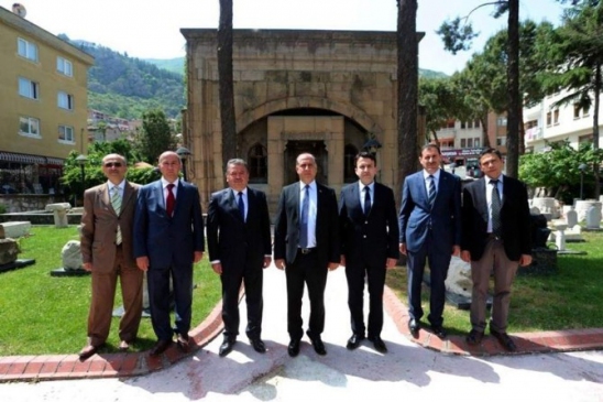 Amasya Valisi İbrahim Halil Çomaktekin, Müzeler Haftası'nda Tanıtımın Önemini Vurguladı