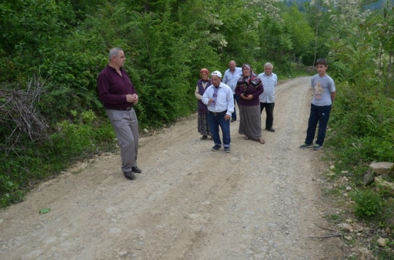 Ordu Fatsa'da Kılavuzömer Mahallesi Sakinleri Yollarının Yapılmasını İstiyor