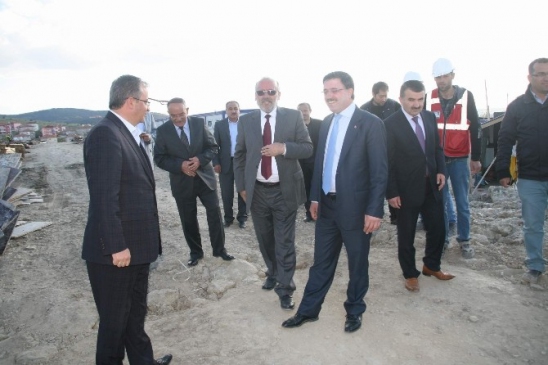 Yozgat'ta Milletvekili Başer, Diyanet Eğitim Merkezi İnşaatını İnceledi