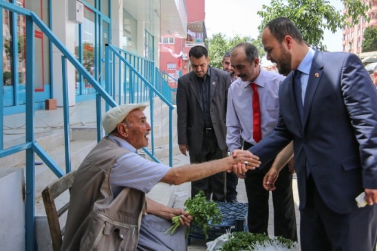 Adana Yüreğir'de Hamza Çalışkan Esnafı Ziyaret Etti