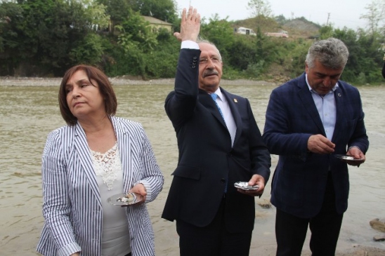 Giresun Aksu Festivali'nde Kılıçdaroğlu ve Canikli Bir Araya Geldi