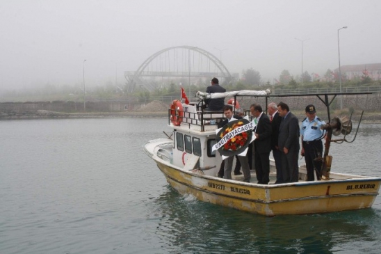 Beşikdüzü'nde 20 Mayıs'ta Gerçekleştirilen Mayıs Yedisi Anma Töreninde 38 Kişi Hatırlandı