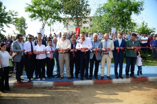 Adana'da Büyükşehir Belediyesi, Şeffaf İhale Politikasıyla Hizmetlerini Artırıyor