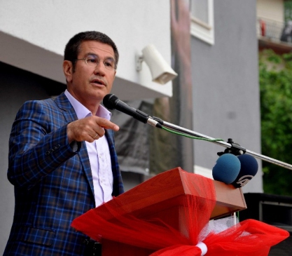 Giresun'da Bakan Nurettin Canikli, Öğretmen Sayısının 470 Bin'den 820 Bin'e Çıktığını Açıkladı