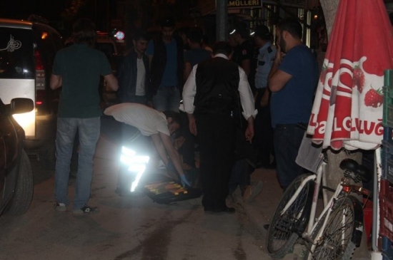 Karaman İmaret Mahallesi'nde meydana gelen kavgada 1 kişi yaralandı