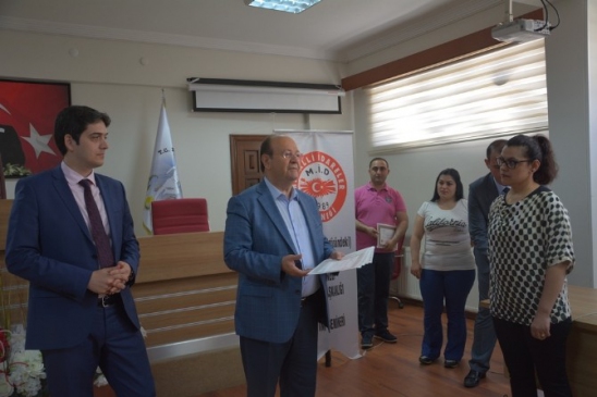 Efeler'de 110 Personel Sertifikalarını Aldı