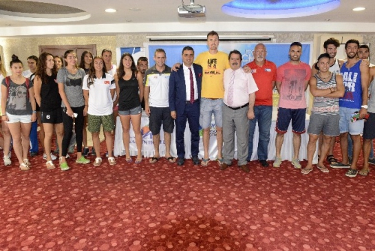 Mersin'de Spor Kenti Olma Hedefiyle Pro Beach Open Turnuvası Düzenleniyor