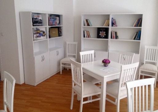 Üsküdar'da 60 Yaş Üstü Yaşlılar İçin İkinci Bahar Kahvesi Hizmete Girdi