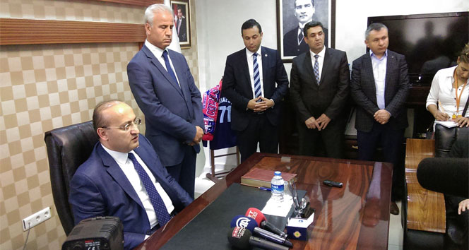 Kırıkkale'de Yalçın Akdoğan, Siyasetin Amacını Açıkladı