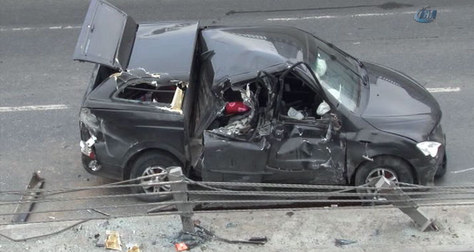 Kağıthane Sanayi Mahallesi'nde Takla Atan Araçta 3 Kişi Yaralandı