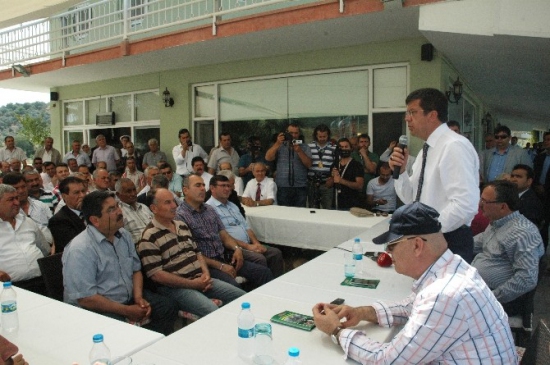 Muğla Bodrum'da Nihat Zeybekci, Kemal Derviş'e Yönelik Eleştirilerde Bulundu