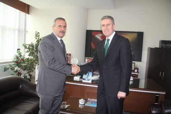 AK Parti Van Milletvekili Burhan Kayatürk, Seçim Çalışmaları Kapsamında Kurumları Ziyaret Ediyor