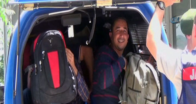 Muğla Marmaris'te Jandarma, 17 Mülteciyi Gözaltına Aldı