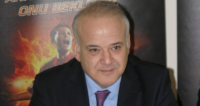 Ahmet Çakar, Galatasaray-Beşiktaş Maçından Önce Olay Yaratacak Bir Tweet Attı