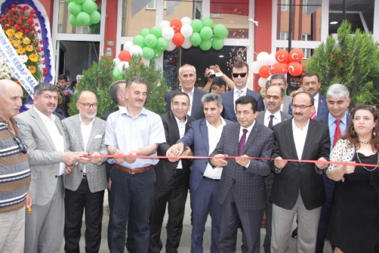 MHP Bursa Milletvekili Adayı Fevzi Zırhlıoğlu, Erzurum ve Ardahan'da Vatandaşlarla Buluştu