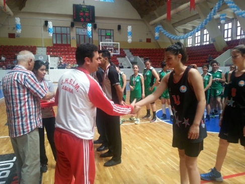 Adana'da Gençlik Kupası Basketbol Müsabakaları Sonuçlandı