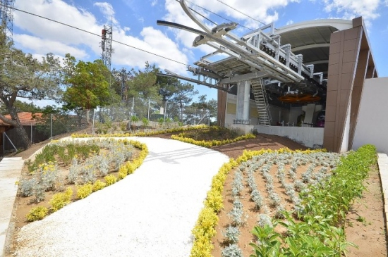 İzmir Balçova'da Teleferik Tesisleri'nin Açılışı İçin Geri Sayım Başladı