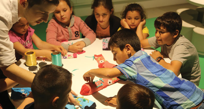 Soma'da Maden Kazası Anısına İstanbul'da Ağırlanan Aileler İçin Sevgi Hattı Projesi Gerçekleştirildi