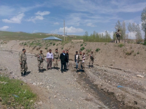 Van Özalp'ta Kaybolan 2.5 Yaşındaki Aslı Artuş Jandarma Tarafından Bulundu