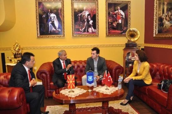 Makedonya'da Eğitim Fırsatlarıyla İlgili Bilgiler Paylaşıldı