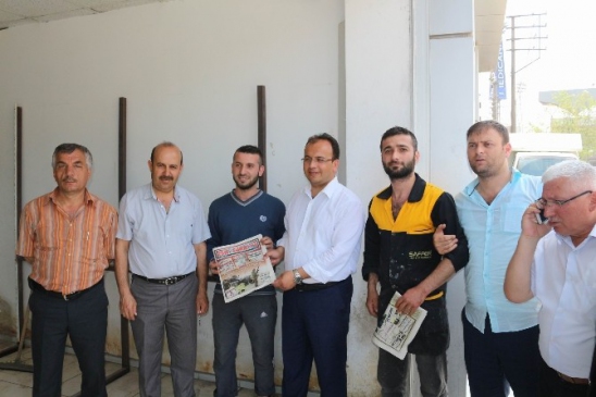 Samsun'da AK Parti Milletvekili Adayı Adem Tuncer, Muhalefeti Eleştirdi ve Büyük Projelerden Bahsetti.