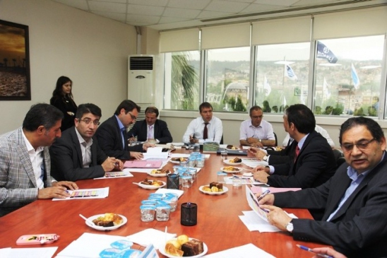 Kocaeli Büyükşehir Belediyesi Encümeni, 3 İş Yerini Kiraya Verdi