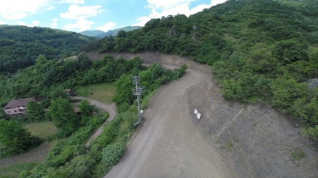 Başiskele'de Turizm Sezonu Öncesi Yol Genişletme Çalışmaları Tamamlandı