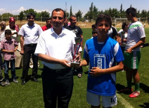 Hatay Altınözü'nde Ortaokullar Arası Futbol Turnuvasında Cumhuriyet Ortaokulu Şampiyon Oldu