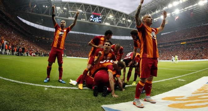 Galatasaray, 4. yıldız sonrası Fenerbahçelileri Kızdıracak Ürünü Satışa Sundular