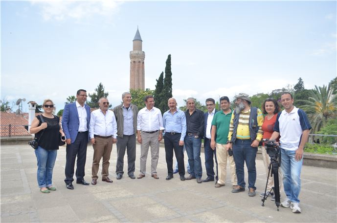 Antalya'da Çetin Osman Budak, Başbakan Yardımcısı Ali Babacan'a yanıt verdi.