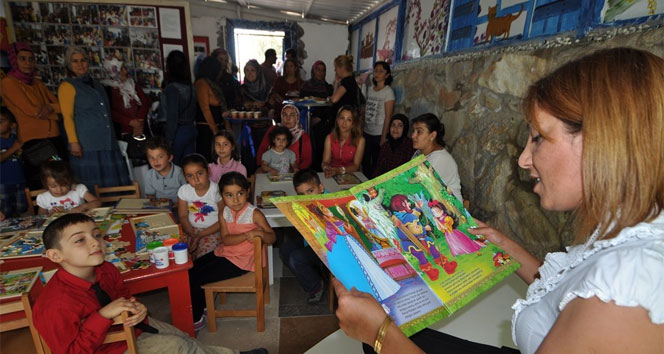 Muğla Bodrum'da Açılan İnteraktif Çocuk Kütüphanesi ve Atölyesi ile Eğlenceli Zaman