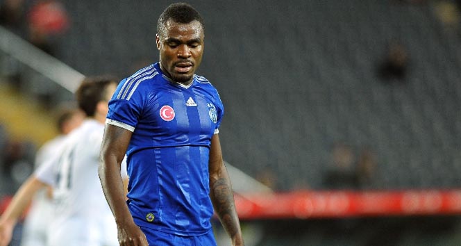 Fenerbahçe'li Emmanuel Emenike'nin Babası Dakar'da Vefat Etti