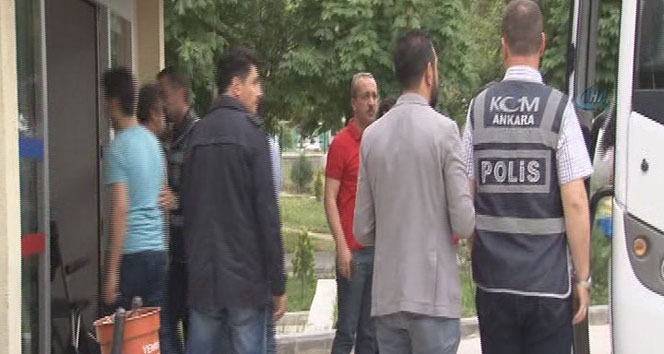 Ankara'da KPSS Usulsüzlüğü İddialarıyla 33 Zanlı Adliyeye Sevk Edildi