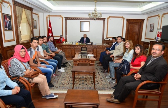 Mersin'de 25 Genç ve 4 Engelli Kura İle Memuriyete Alındı