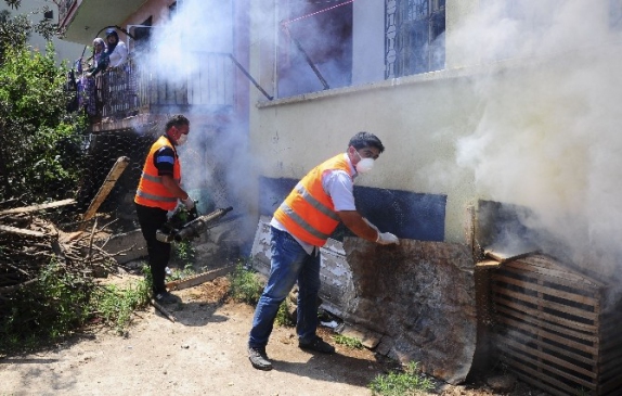 Mersin Erdemli'de Büyükşehir Belediyesi Hızla Çalışmalarını Sürdürüyor
