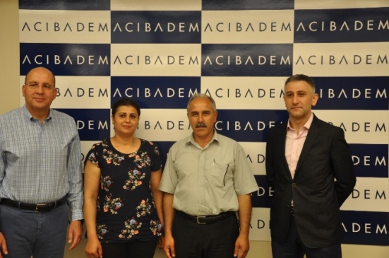 Adana'da Tekgıda-İş Sendikası, Acıbadem Adana Hastanesi ile protokol imzaladı.