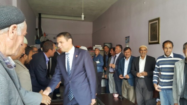 Saadet Partisi Van Milletvekili Adayı Özay İlhan, Çaldıran'da Seçim Bürosu Açılışı Gerçekleştirdi