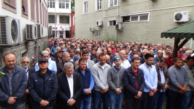 Zonguldak Çaycuma'da Filyos Çayı'nda Bulunan Kadın Cesedi Toprağa Verildi