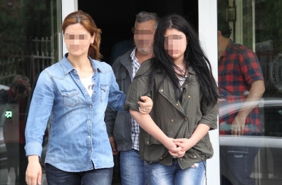 Samsun Tekkeköy'de Hamile Bir Kadının İç Çamaşırında 89 Paket Bonzai Bulundu