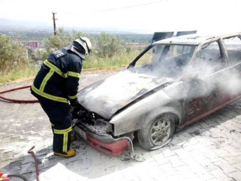 Balıkesir Edremit'te Seyir Halindeki LPG'li Araçta Yangın Çıktı